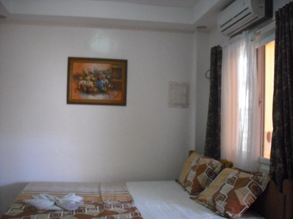 Gani Hotel Angeles Ruang foto
